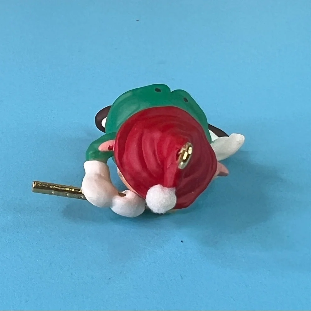 Hallmark Keepsake Ornament Hark! Its Herald Handcrafted & Dated 1991 QX437-9